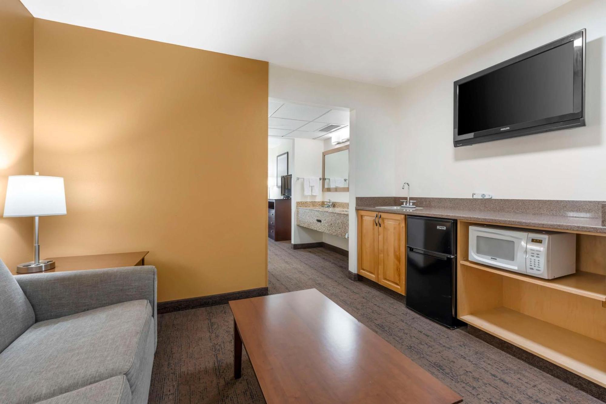 Best Western Yellowstone Crossing Laurel Extérieur photo